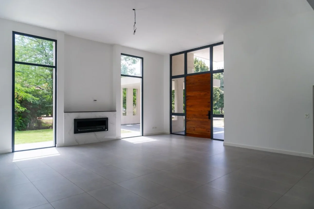 Casa en venta en Pilar, foto 4
