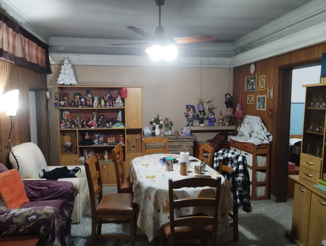 Casa de 4 ambientes en venta en Temperley, Zuviría 300, foto 4
