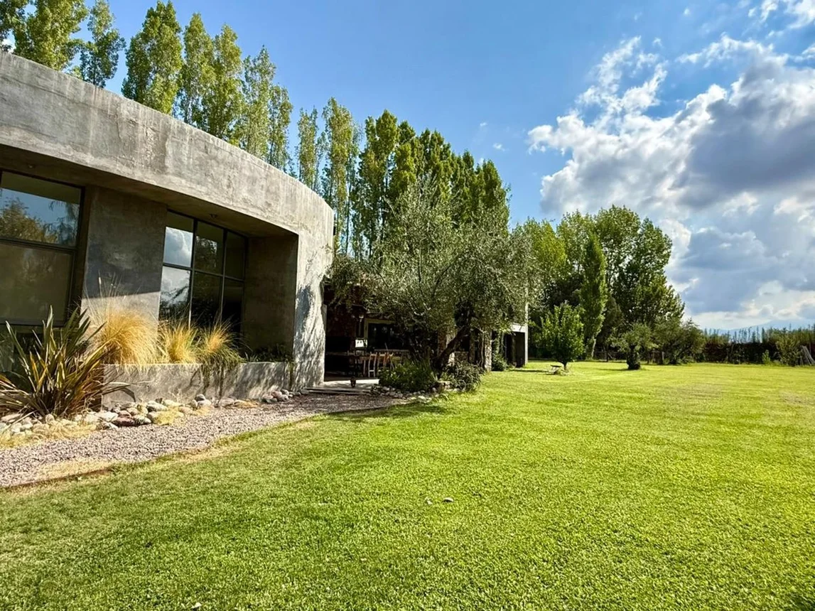 Casa en venta en Luján de Cuyo, foto 2