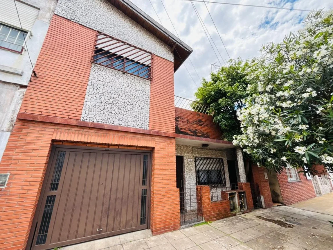 PH de 3 ambientes en venta en Caseros, Perú 3100, foto 2