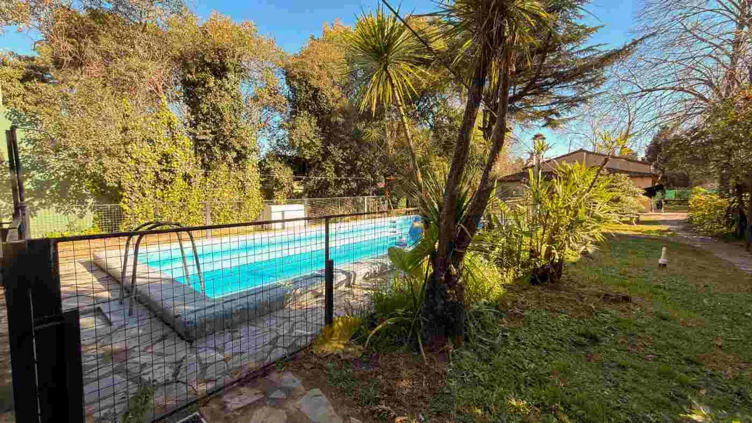 Casa en venta en Grand Bourg, José Hernández 300