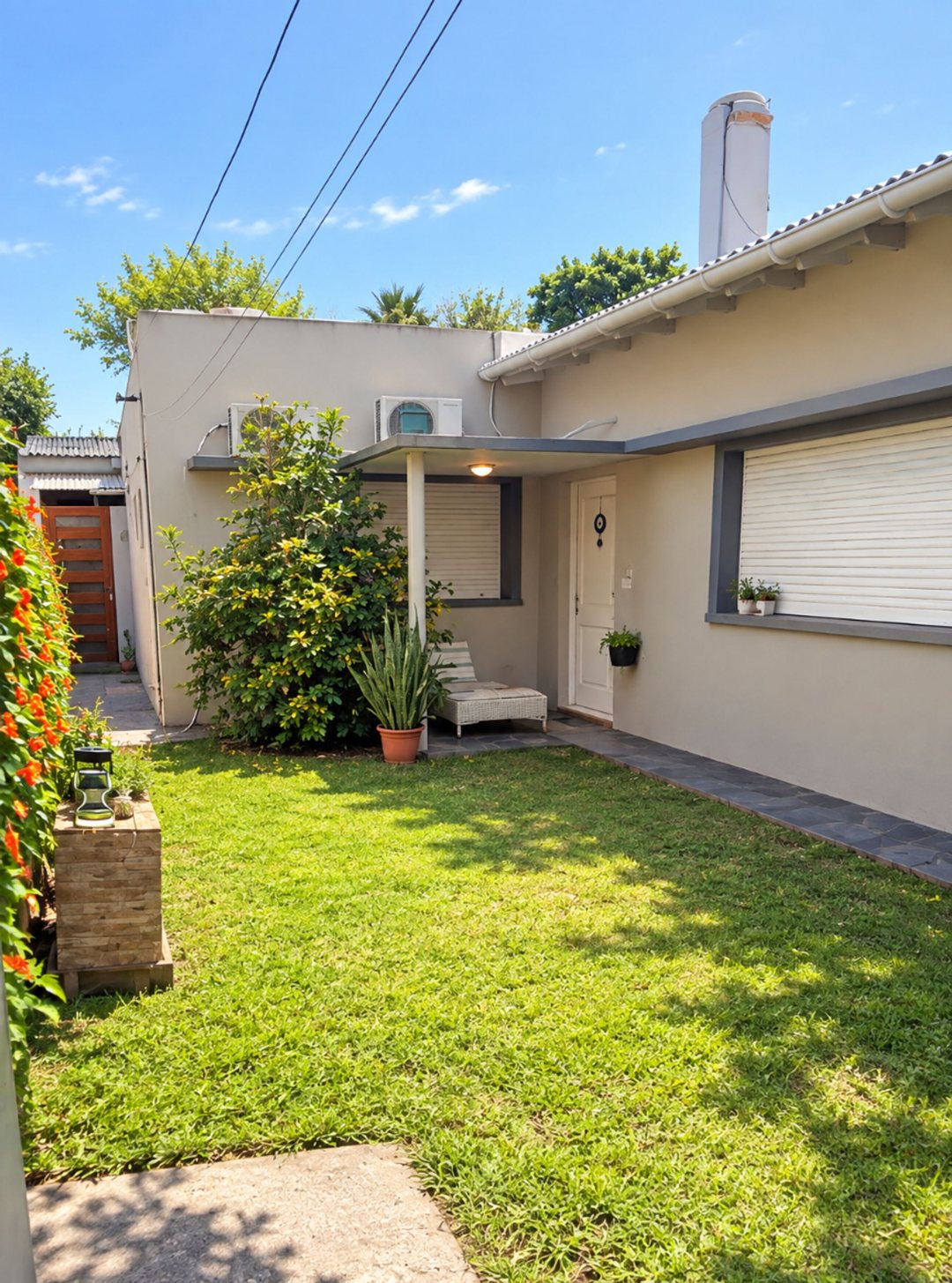 PH EN VENTA CON PATIO CALLE 6 520 y 521