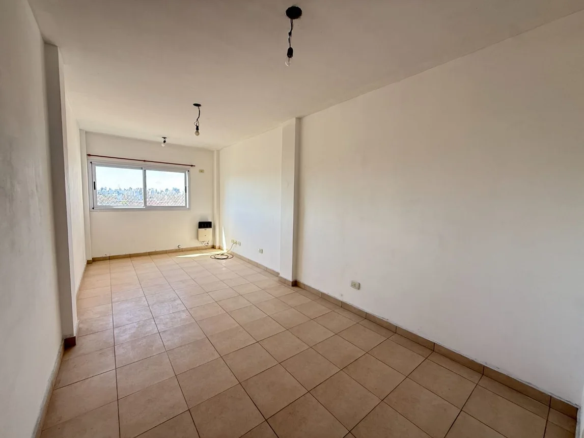 Monoambiente en alquiler en La Plata, Avenida 25 Entre 46 y 47 700, foto 2