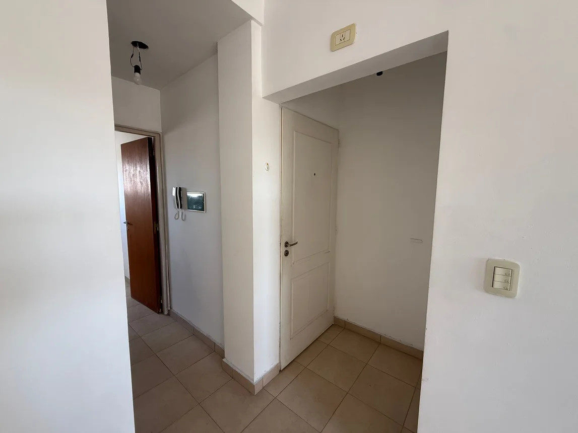 Monoambiente en alquiler en La Plata, Avenida 25 Entre 46 y 47 700, foto 4