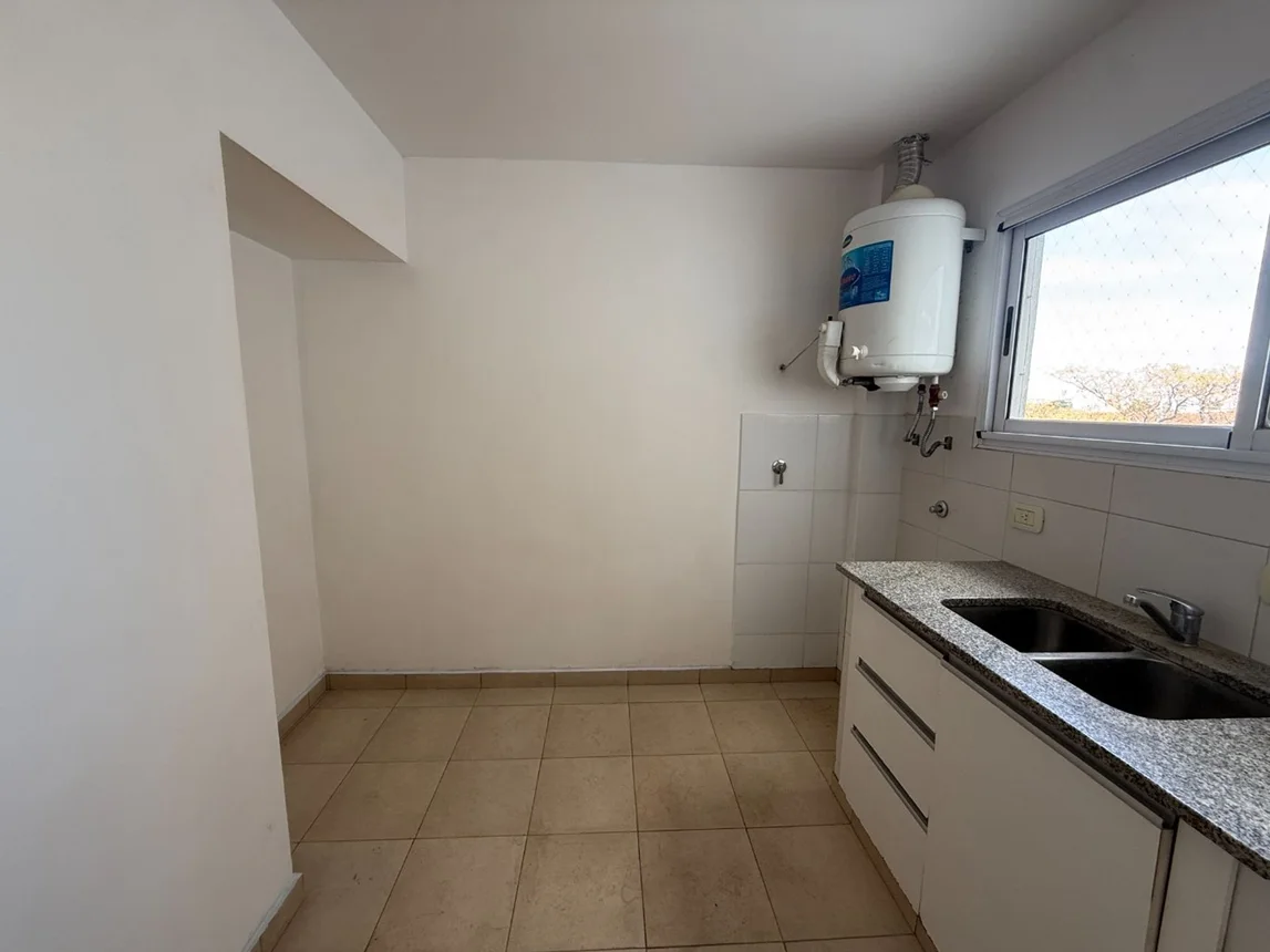 Monoambiente en alquiler en La Plata, Avenida 25 Entre 46 y 47 700, foto 5