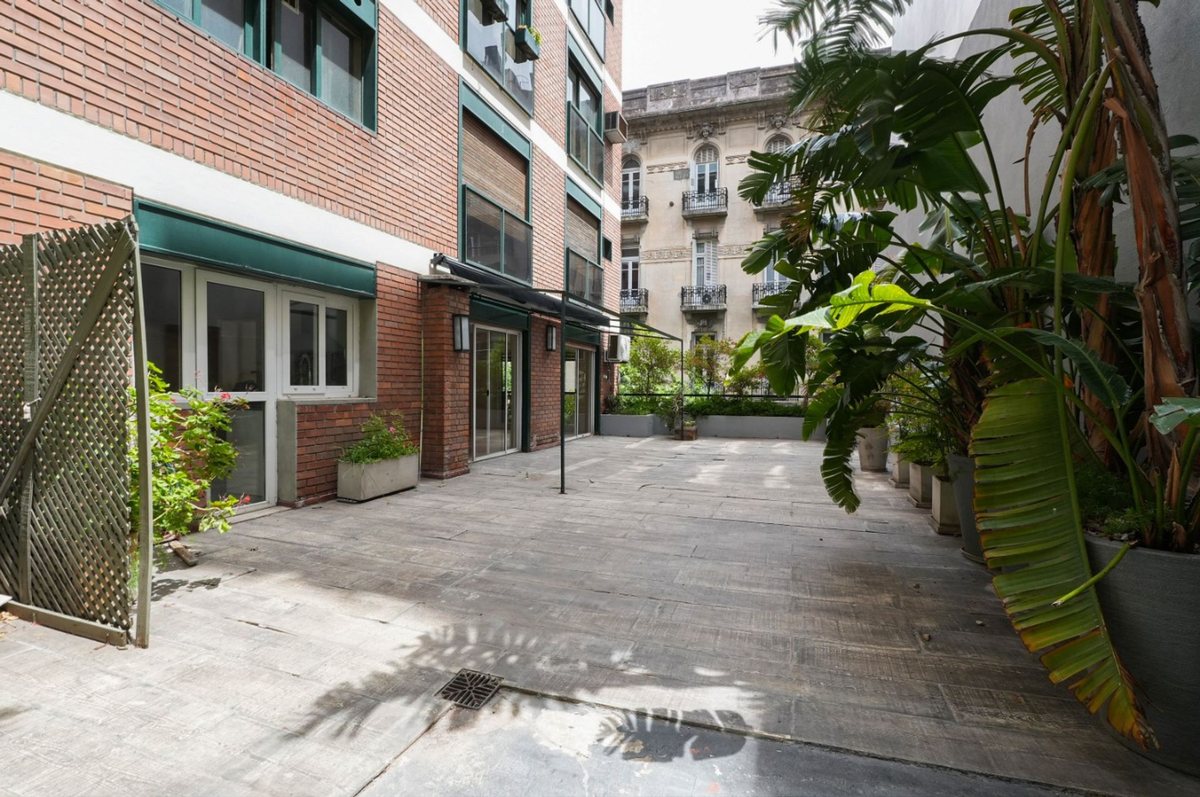 VTA 4 AMB+DEPENDENCIA PATIO 80MTS COCHERA RECOLETA