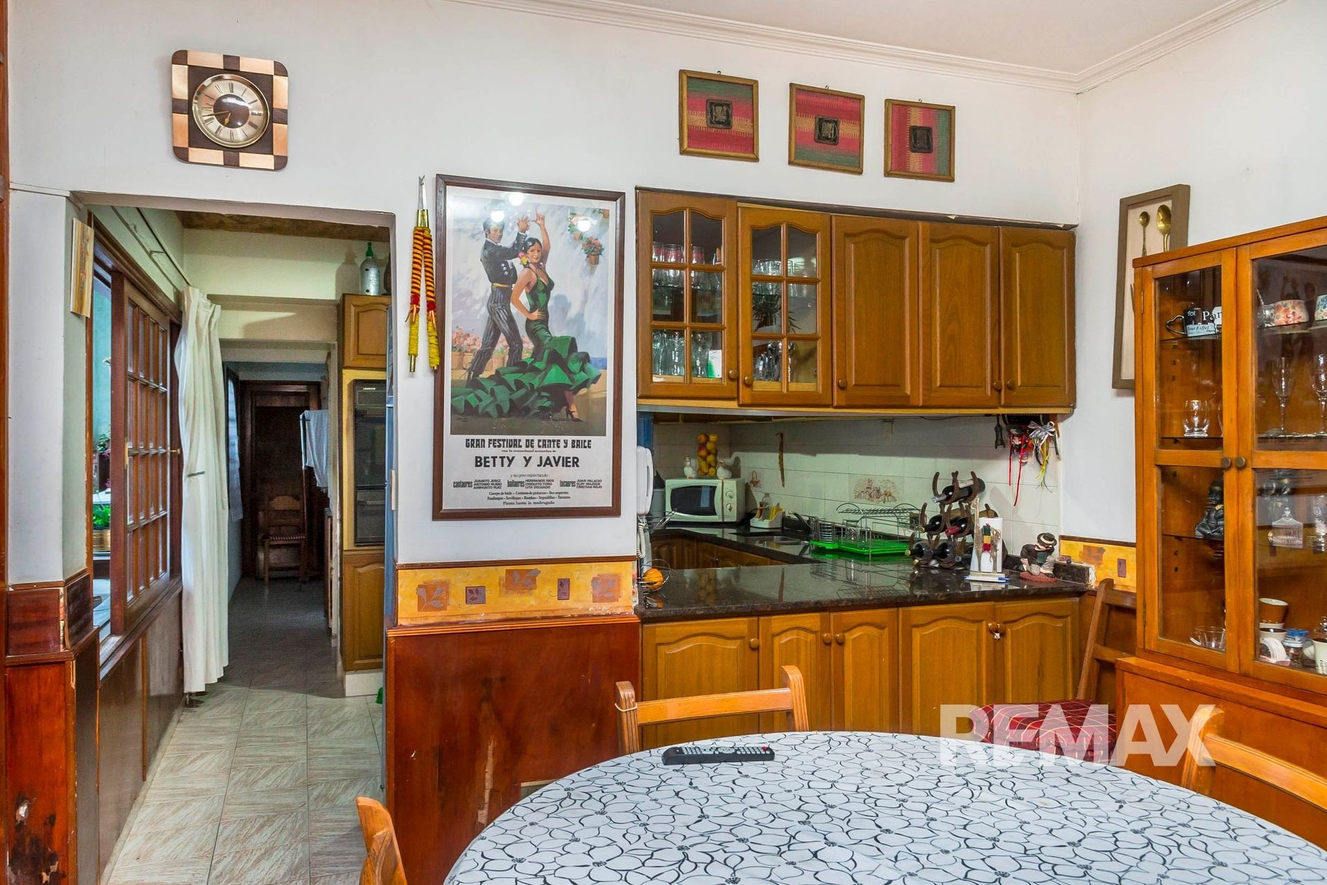 CASA ZONA SHOPPING EN VENTA PERMUTA 460 M2 - foto 9