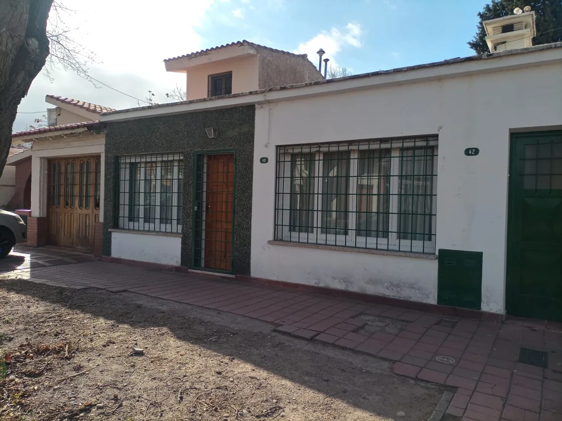 Casa en venta en Godoy Cruz