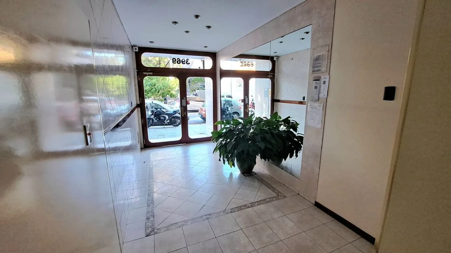 Departamento de 2 ambientes en venta en Saavedra, Plaza 3900