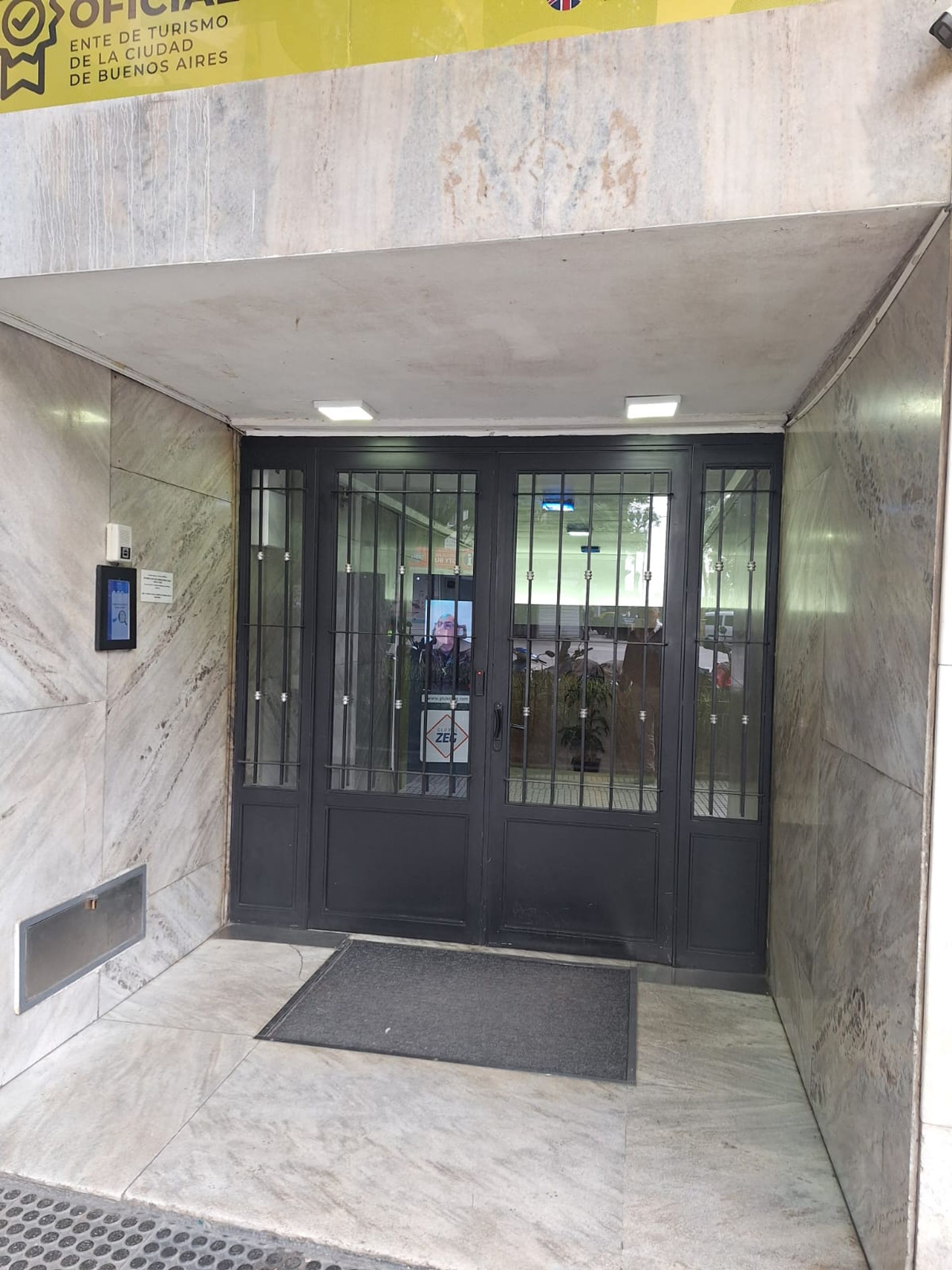 Foto 11 — EN VENTA DEPTO 2 AMB APTO PROFESIONAL EN RETIRO
