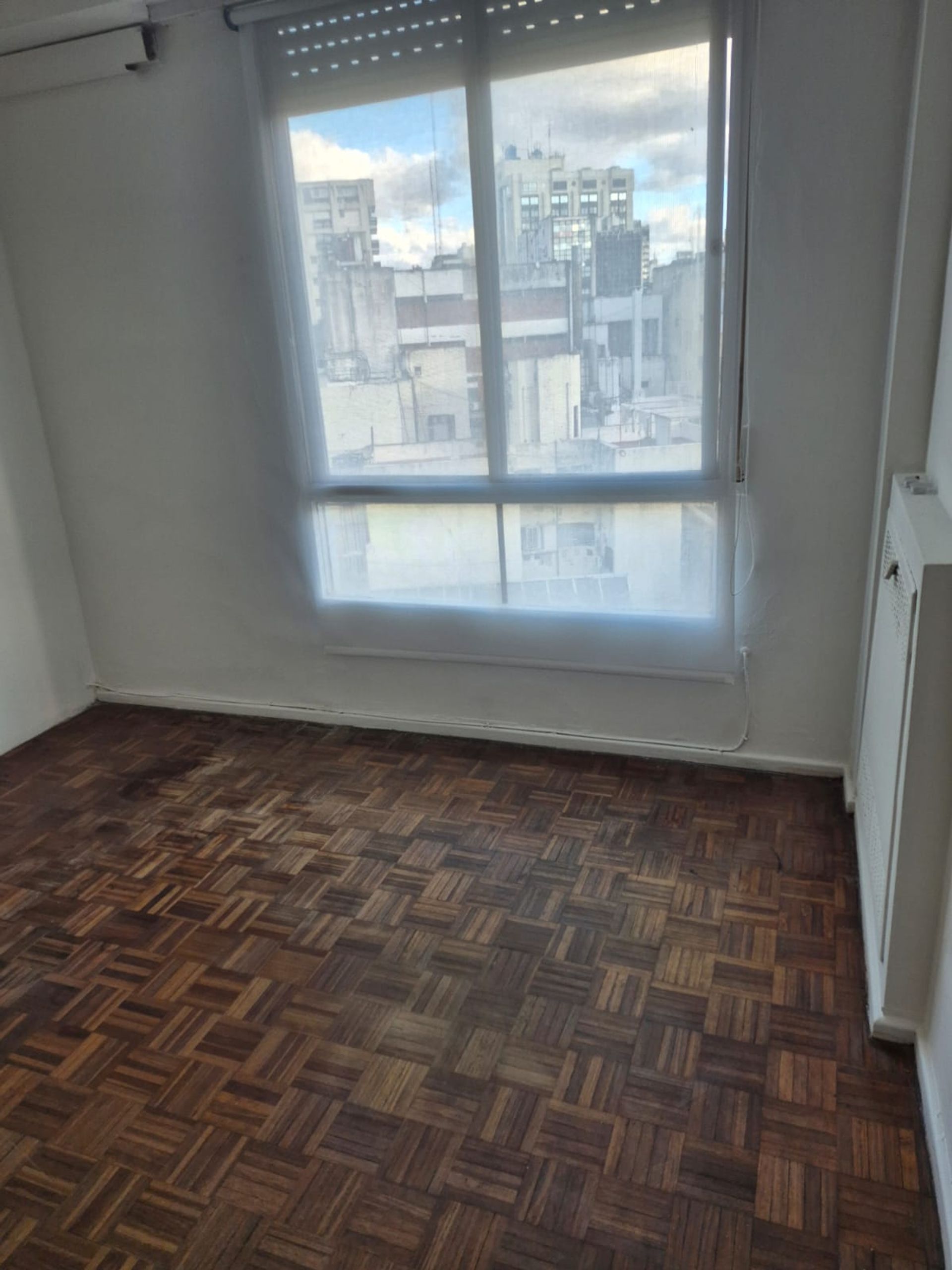 Foto 3 — EN VENTA DEPTO 2 AMB APTO PROFESIONAL EN RETIRO