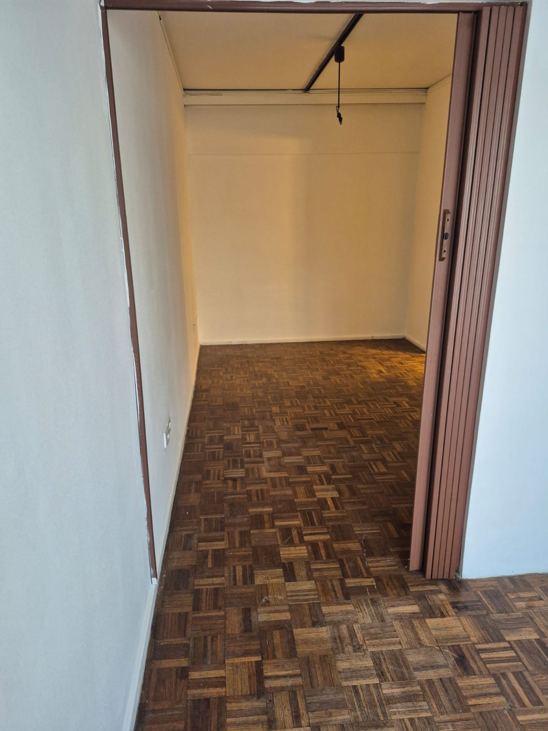 Foto 4 — EN VENTA DEPTO 2 AMB APTO PROFESIONAL EN RETIRO