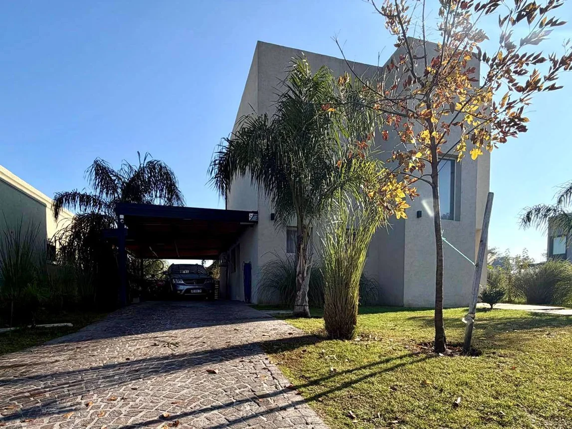 Casa de 4 ambientes en venta en Villa Rosa, Almirante Guillermo Brown 4200, foto 2