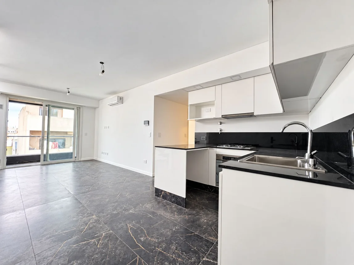 Departamento de 3 ambientes en venta en Villa Luro, Basualdo 200
