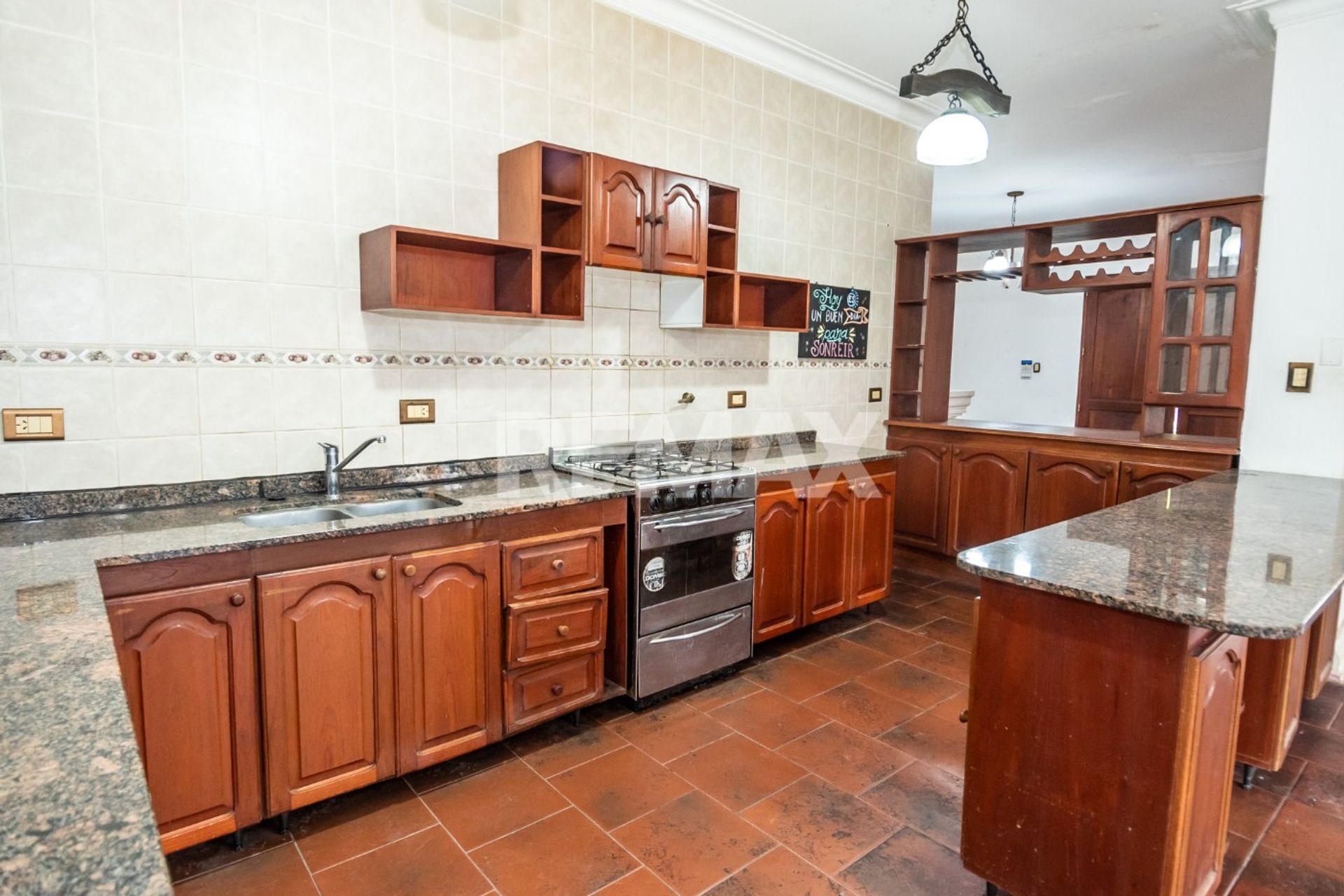 CASA EN VENTA SAN LORENZO 4 DORMITORIOS - foto 6