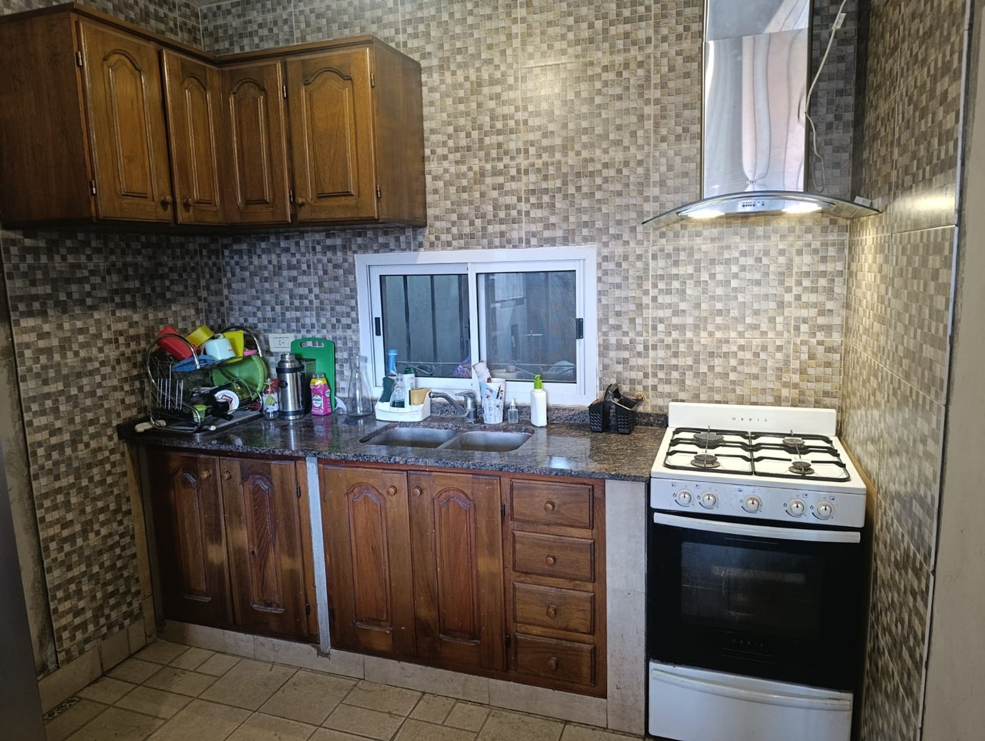 CASA EN ALQUILER BARRIO ARAOZ 2 DORM ZONA SUR - foto 4