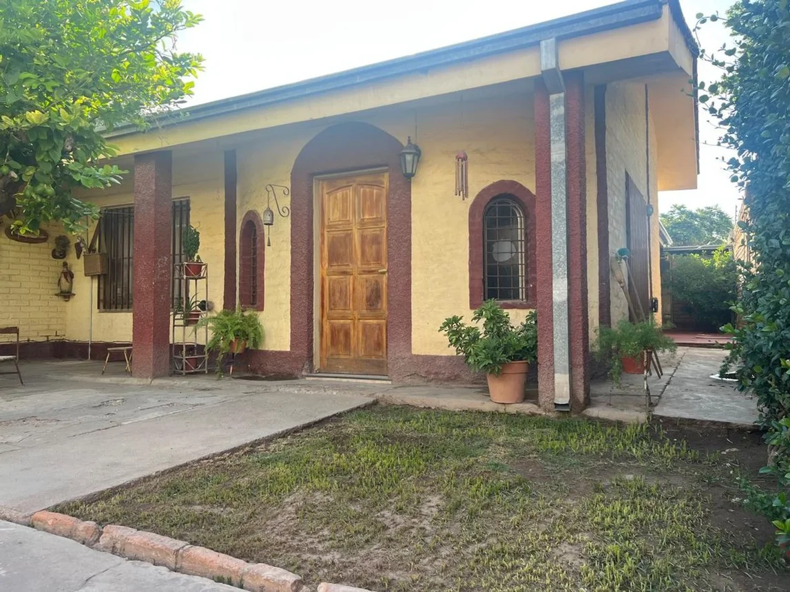 Casa en venta en Godoy Cruz
