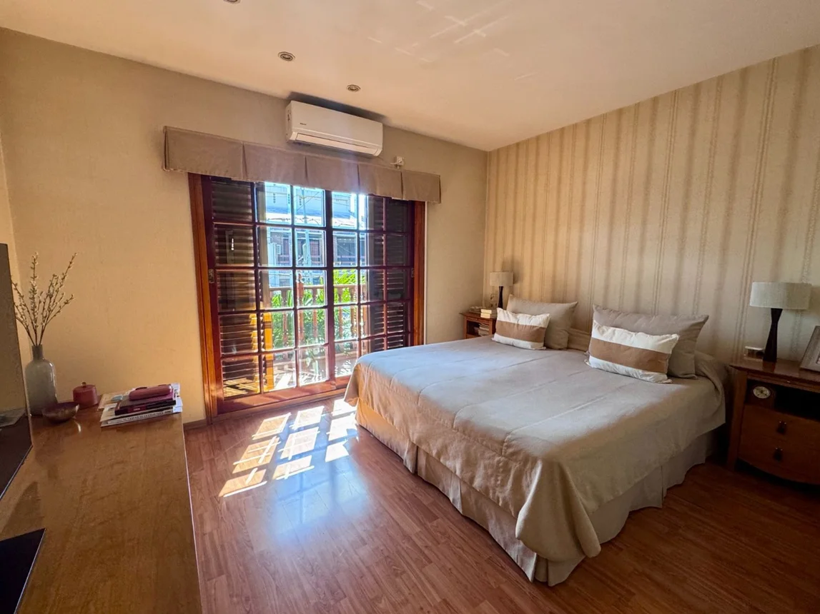 Casa de 8 ambientes en venta en Villa Sarmiento, Virrey Liniers 400, foto 5