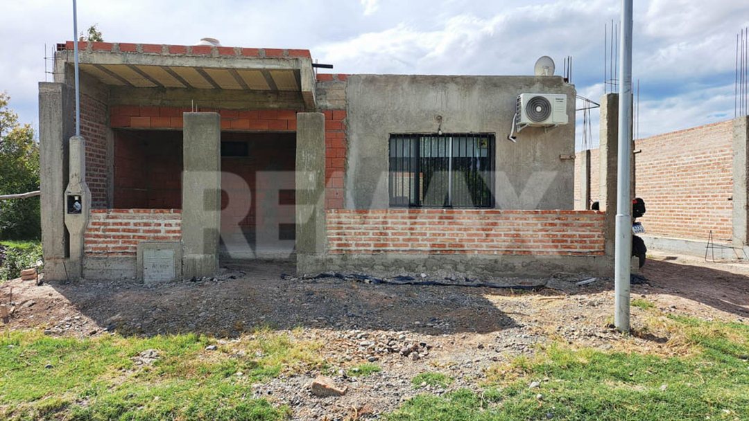 EN VENTA CASA EN PB 1 DORMITORIO DON VICENTE NQN