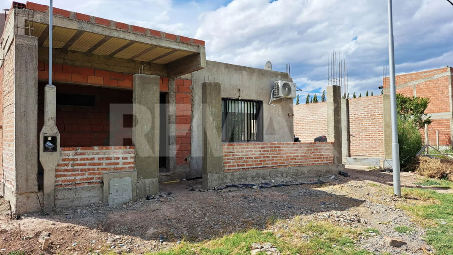 Casa de 3 ambientes en venta en Neuquén, Ezeiza 5000, foto 3