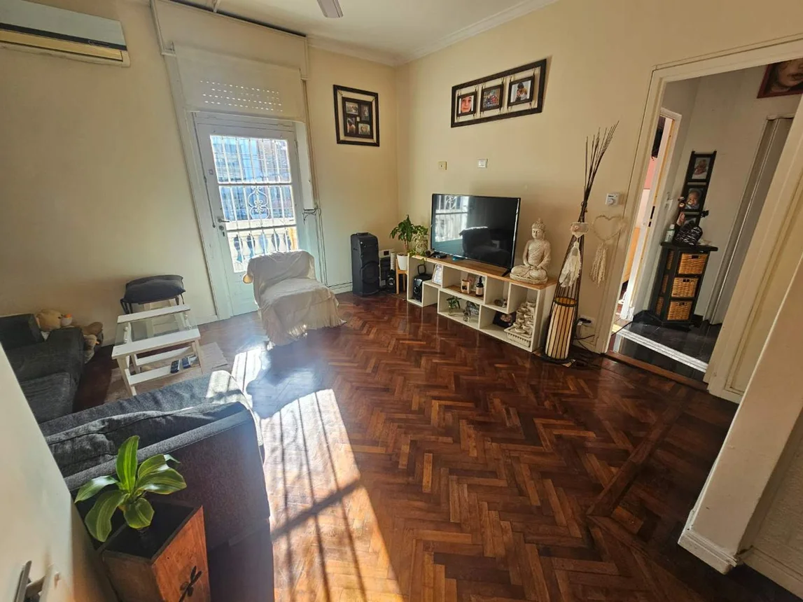 PH de 4 ambientes en venta en Parque Avellaneda, Avenida Directorio 4600, foto 2