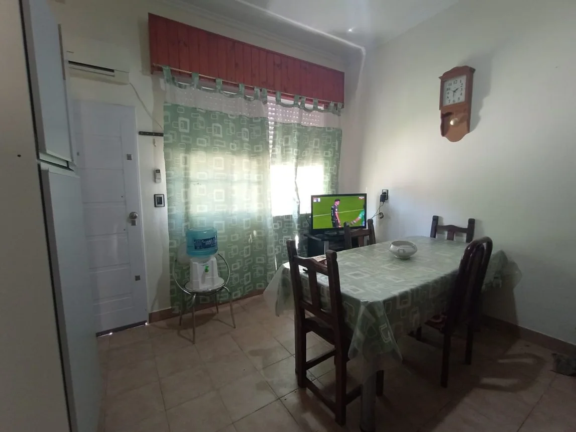 PH de 2 ambientes en venta en Castelar, Ángel Giannatasio 3000