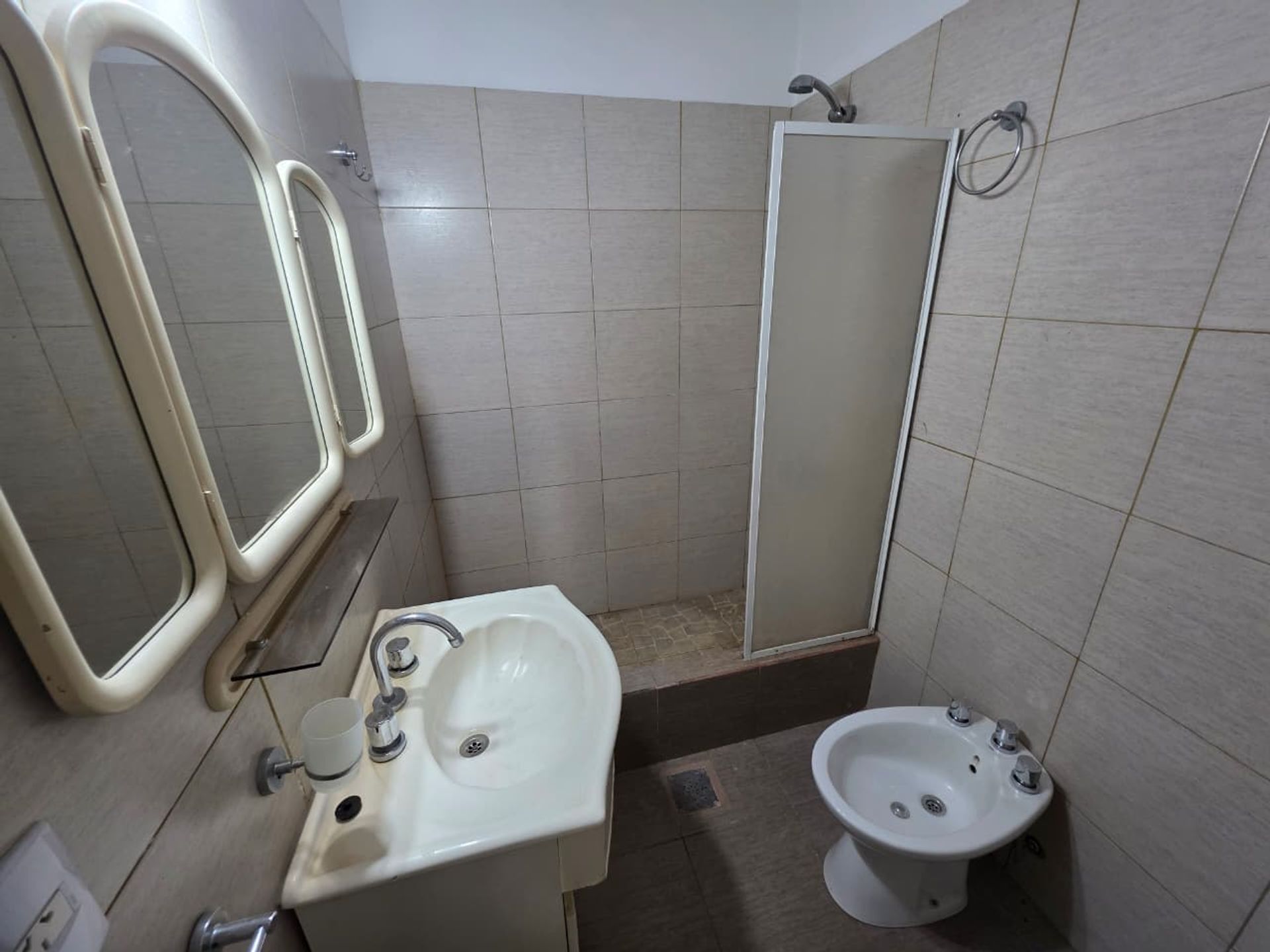 Foto 21 — Dos casas en venta de 3 Amb c/u en Llavallol