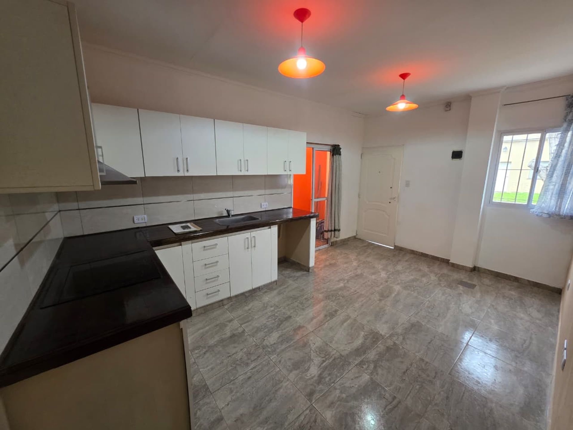 Foto 18 — Dos casas en venta de 3 Amb c/u en Llavallol