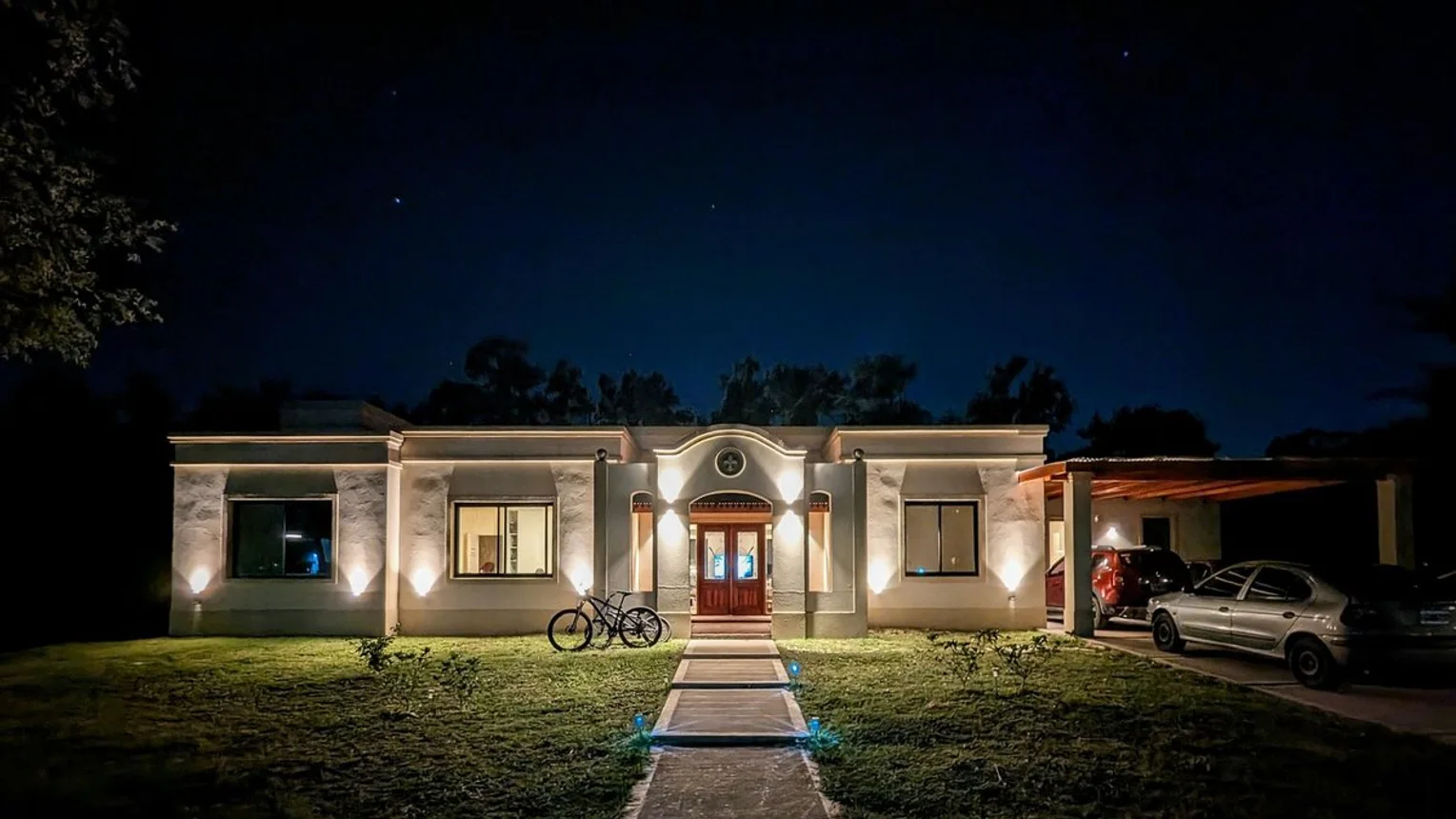 Casa en venta en Pilar, foto 2