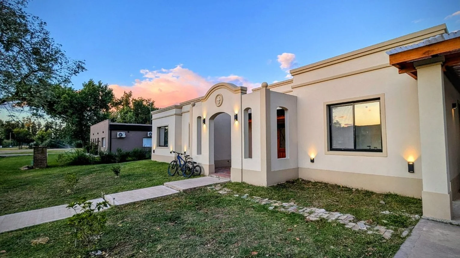 Casa en venta en Pilar