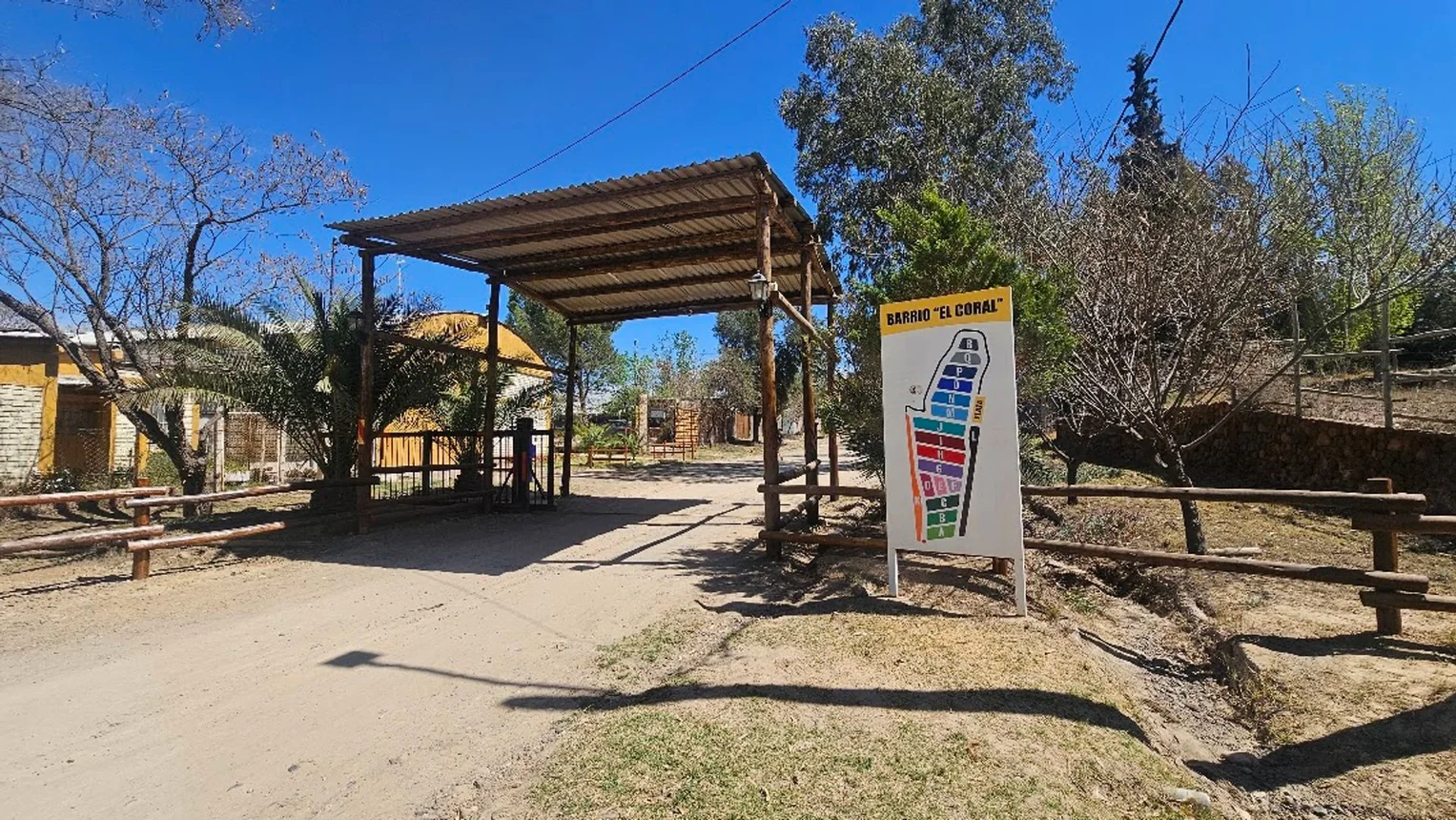 Casa de 4 ambientes en venta en Luján de Cuyo, Calle 16 Manzana A, el Coral 0, foto 3