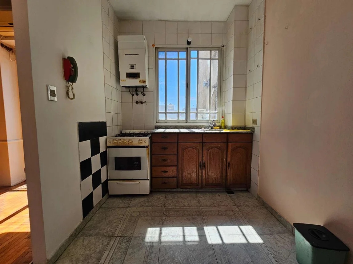 Departamento de 2 ambientes en venta en Morón, Belgrano 100, foto 3