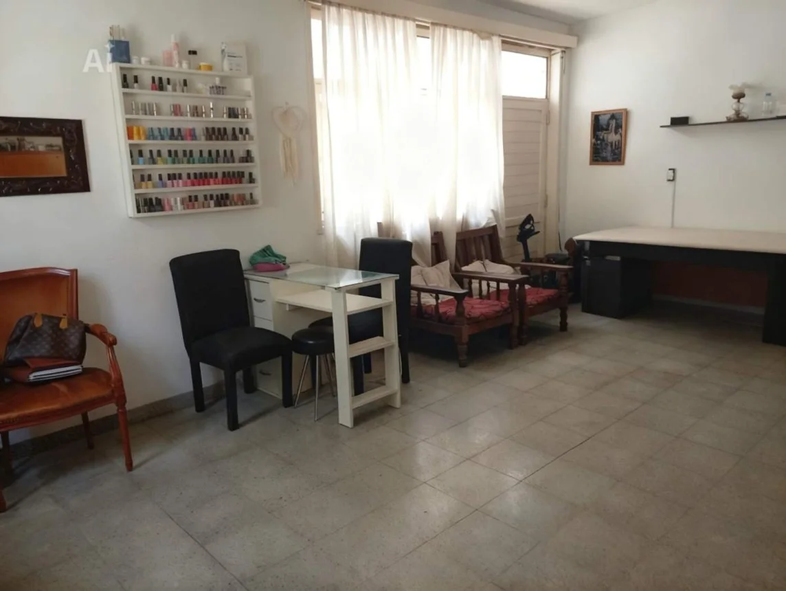 Casa dúplex en venta en Castelar, foto 3