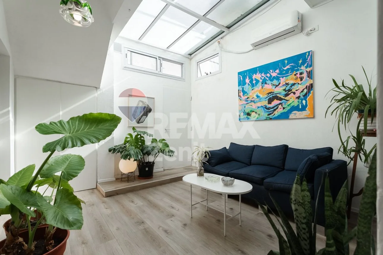 PH de 3 ambientes en venta en San Isidro, Moreno 100