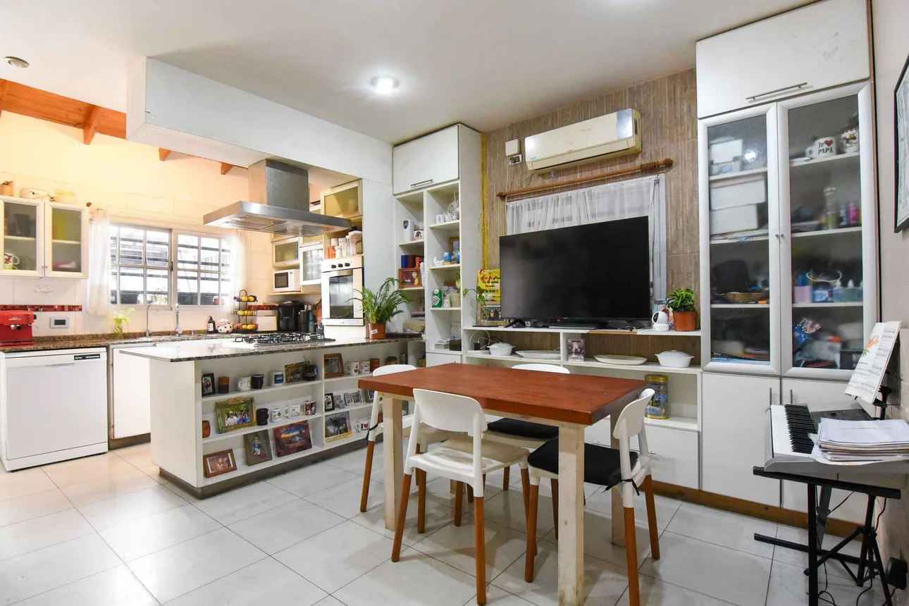 Casa en venta en Caseros, foto 5