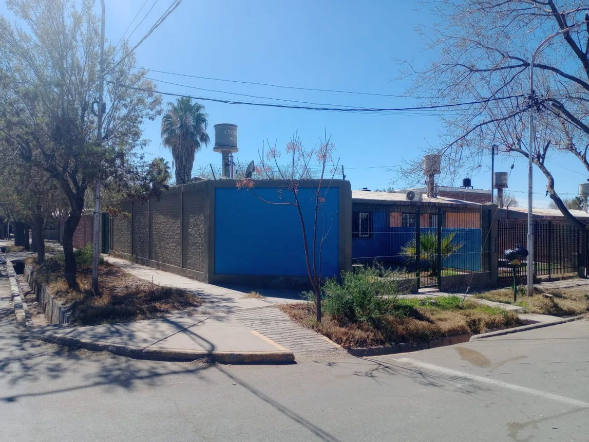 Casa de 4 ambientes en venta en Luján de Cuyo, Las Araucarias 1500, foto 4
