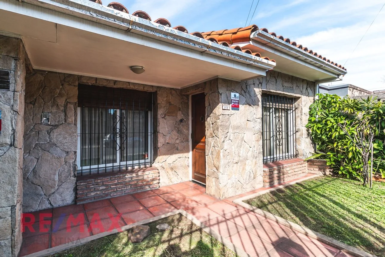 Casa en venta en Ramos Mejía, foto 2