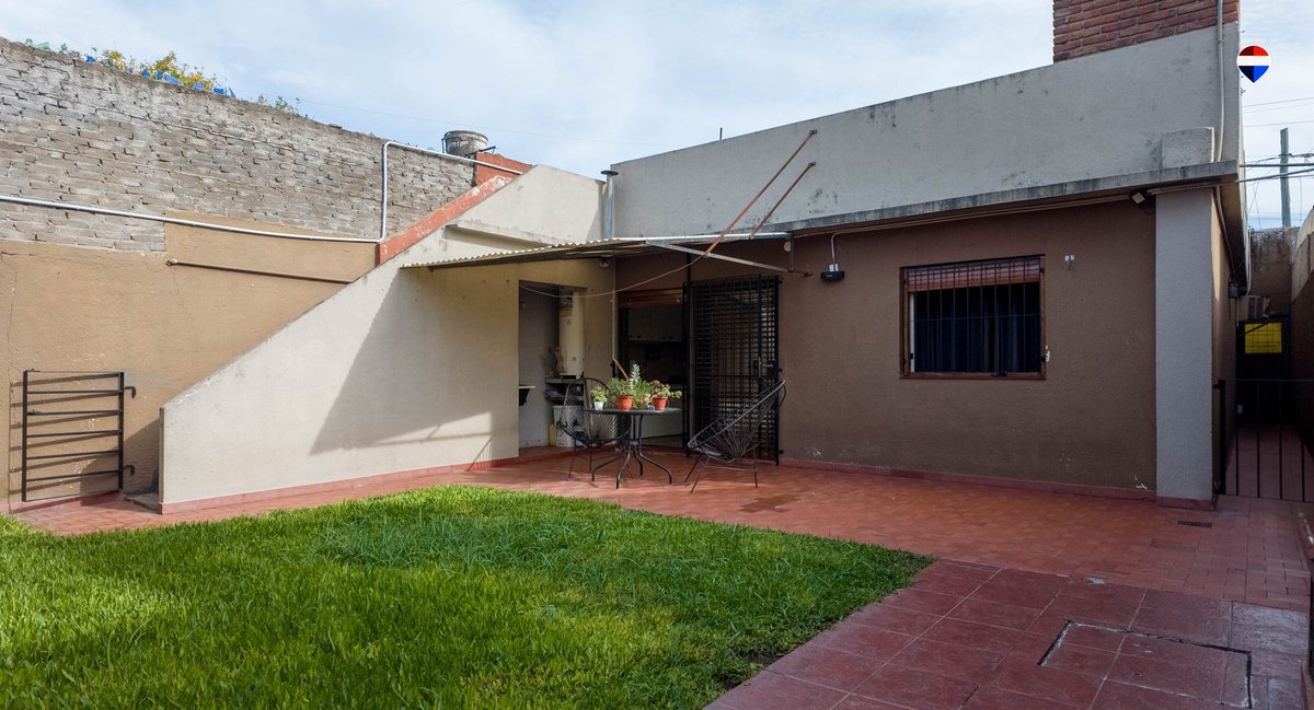 Foto 24 — VENTA CASA 3 AMB C/PARQUE ,COCHERA,QUINCHO BERNAL