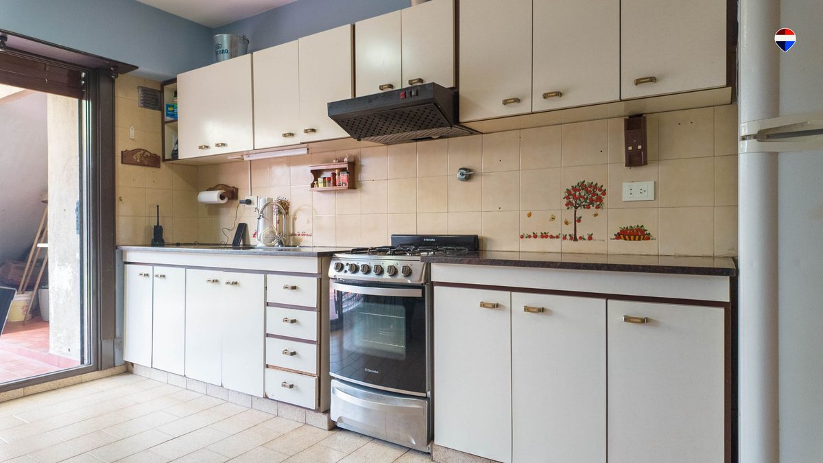Foto 10 — VENTA CASA 3 AMB C/PARQUE ,COCHERA,QUINCHO BERNAL