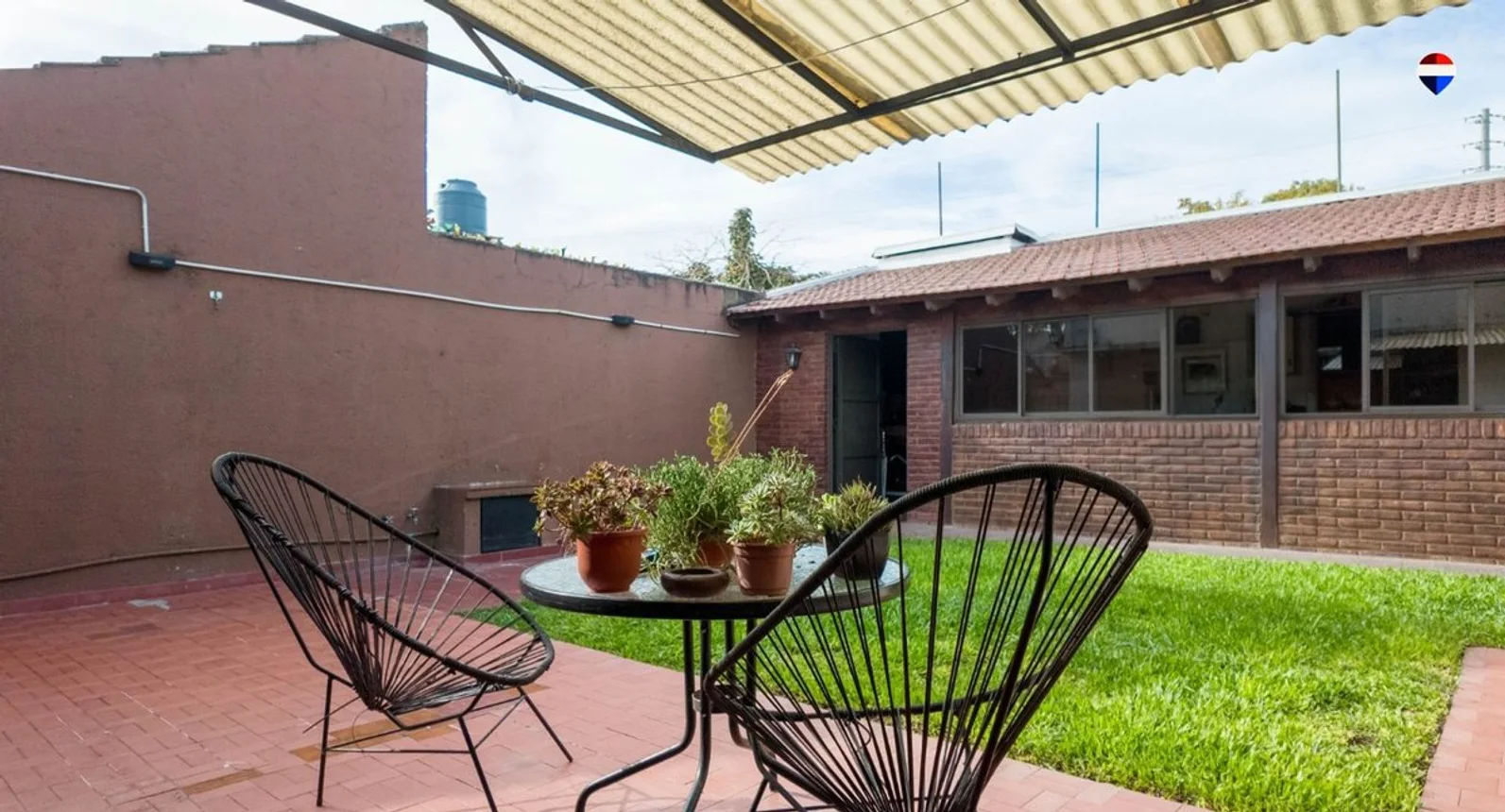 Casa en venta en Bernal Este, foto 2