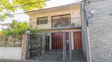 VENTA DE CASA EN LA BLANQUEADA - 3 DORMITORIOS