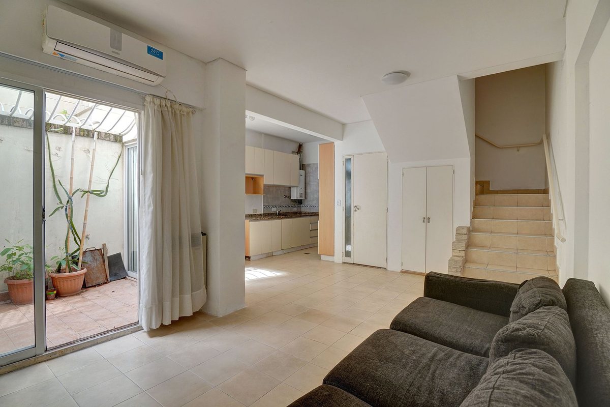 VENTA PH 4 AMB SAAVEDRA PATIO