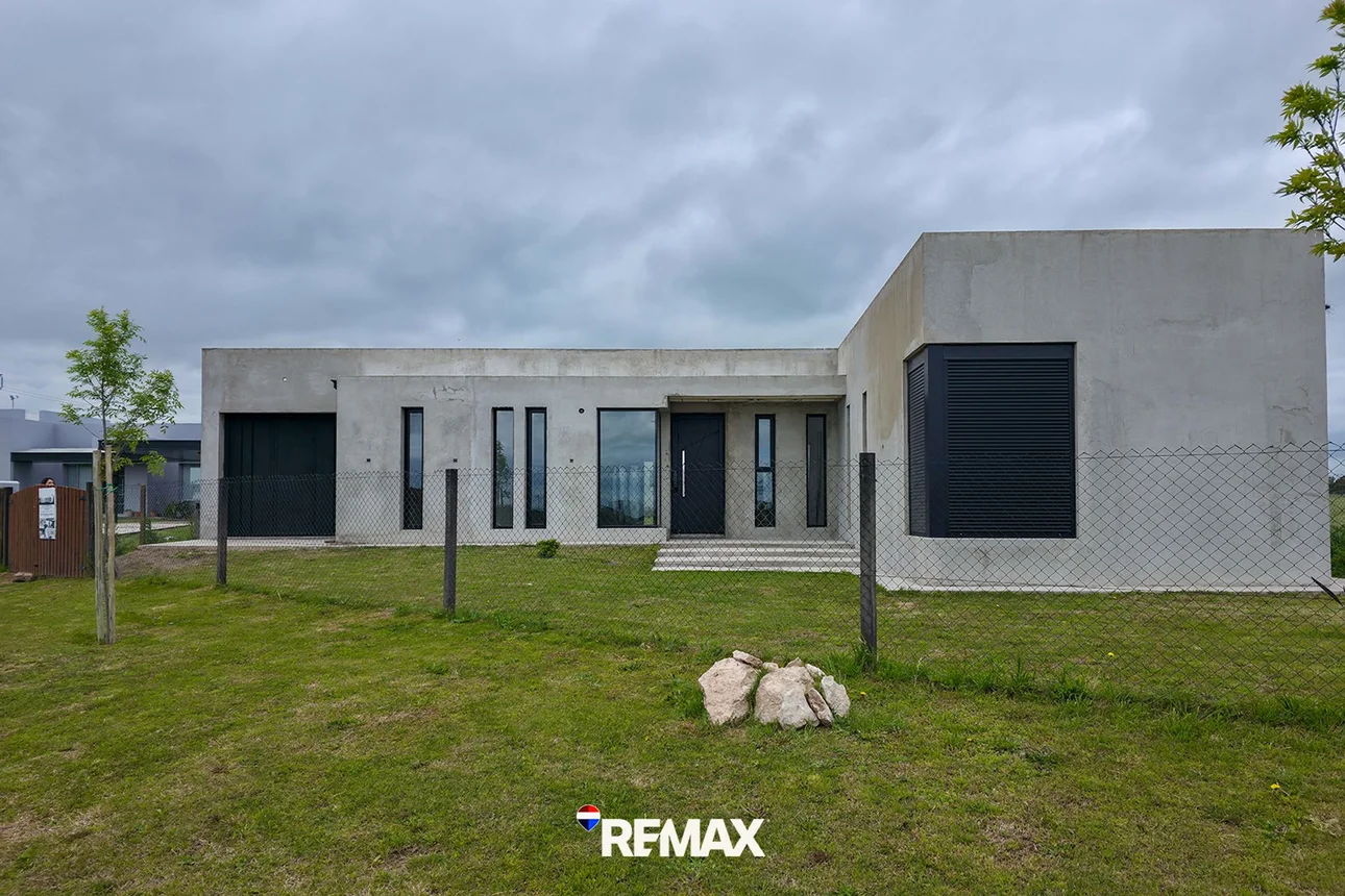 Casa de 4 ambientes en venta en Bahía Blanca, La Sombra Entre Barba de Chivo y Cina Cina 0, foto 2
