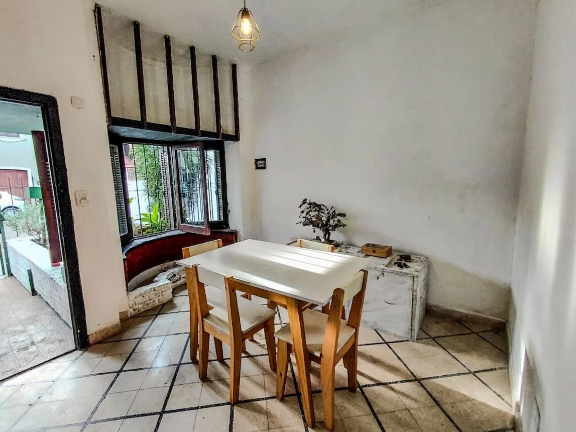 Casa en venta en La Plata, foto 2