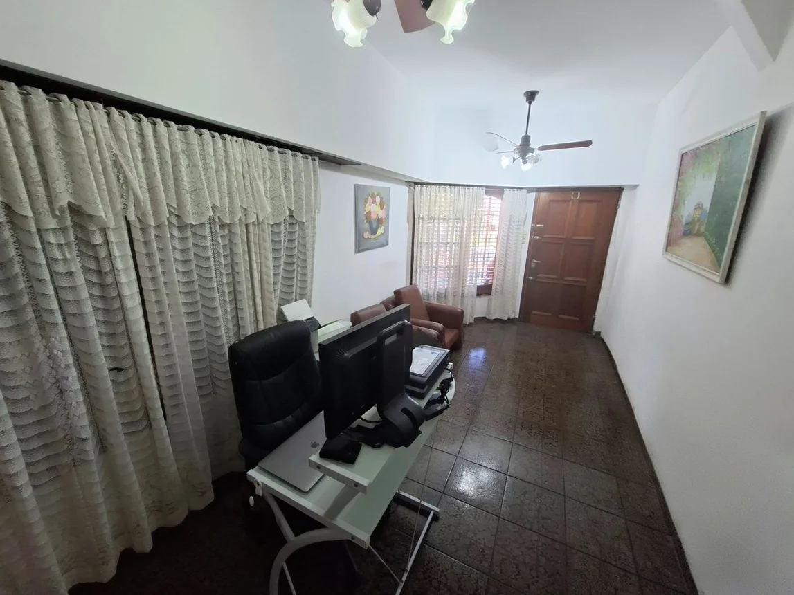Casa en venta en Quilmes, foto 4