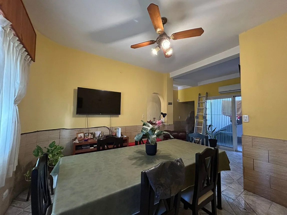 Casa en venta en Sáenz Peña, foto 3