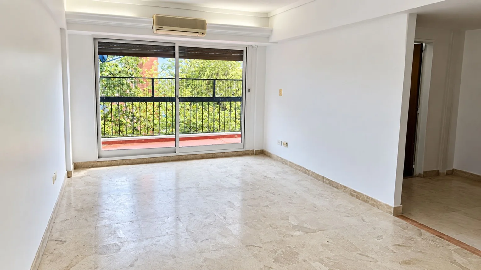 Departamento de 3 ambientes en alquiler en Belgrano, Zapiola 2000, foto 2