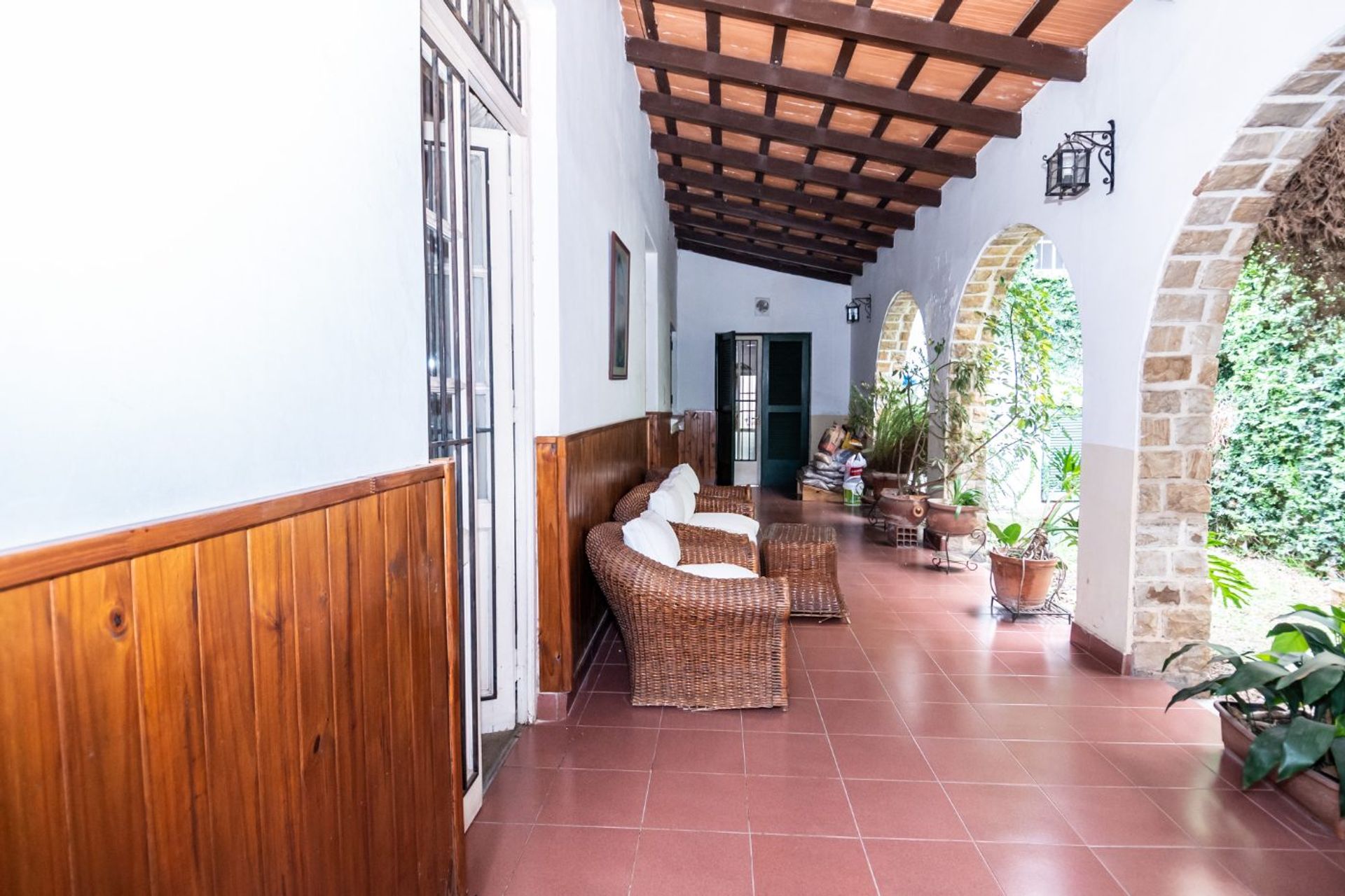 CASA VENTA APTA CREDITO ZONA SHOPPING ALTO NOA - foto 4