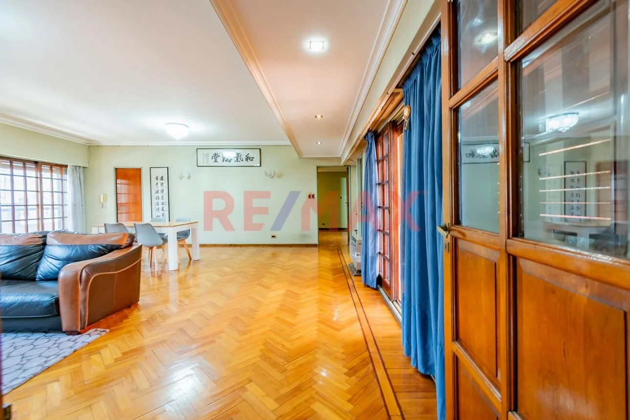 Piso de 7 ambientes en venta en San Cristóbal, Avenida Jujuy 1000, foto 2