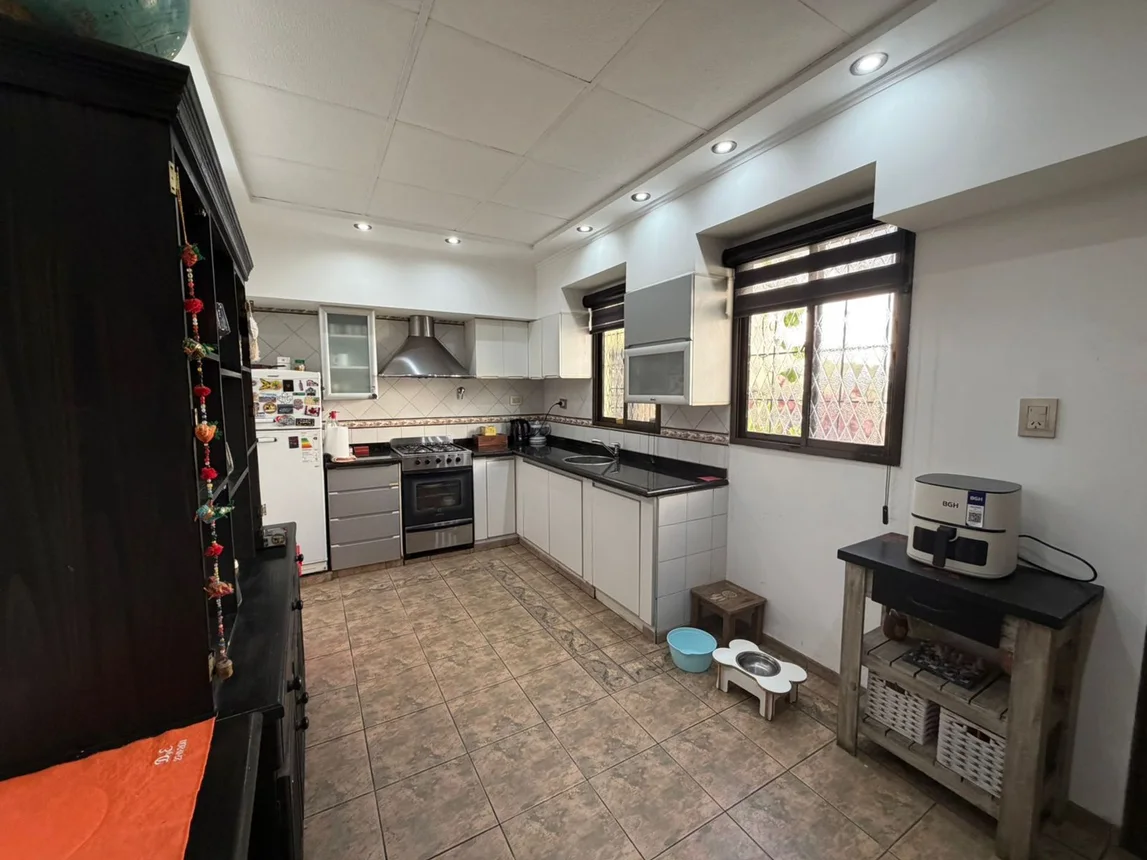 PH de 5 ambientes en venta en Lanús Este, Centenario Uruguayo 1500, foto 3
